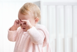 Mata Bayi Berair Terus? Kenali Penyebab dan Solusi Ampuhnya