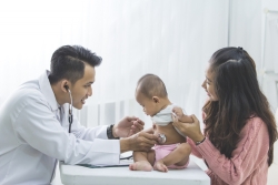 Yuk, Saatnya Persiapkan Bayi untuk Imunisasi di Puskesmas dengan Cara Ini
