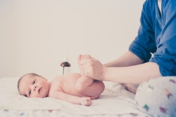 Moms, Ini Cara Ampuh Mengatasi Lecet pada Bokong Bayi dengan Aman