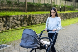 Jenis Stroller Bayi dan Harganya: Mana yang Cocok untuk Naik Pesawat, Mall, hingga Jalan Rusak