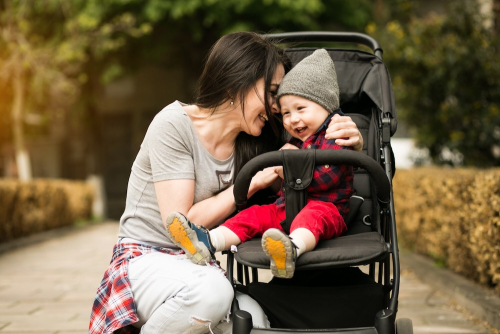 Update Harga Kereta Bayi, Mana yang Paling Cocok untuk Perjalanan Keluarga?