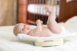 Mengenal Berat Badan Bayi 5 Bulan Yang Ideal