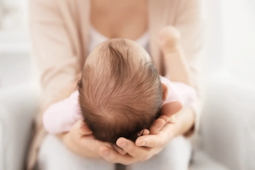 Bagaimana Bentuk Kepala Bayi yang Normal?