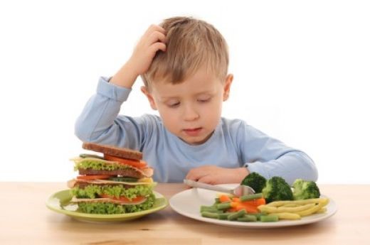 Trik Mengatasi Anak Susah Makan