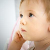 Hal yang Harus Dilakukan Saat Anak Kehilangan Pendengaran 