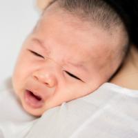 4 Penyebab Si Kecil yang Masih Bayi Terkena Sembelit