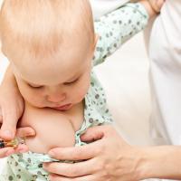 Ini 5 Imunisasi Dasar Lengkap untuk Anak