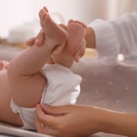 Tips Memilih Popok Bayi Baru Lahir di Masa Pandemi